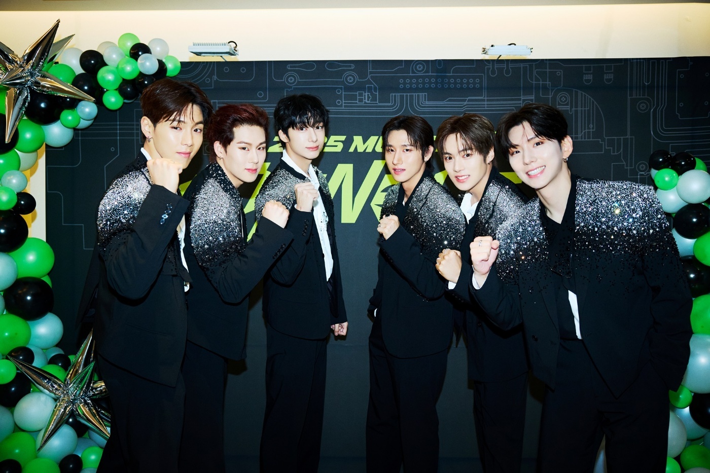 MONSTA X Returns with 10th-Anniversary Mini-Album | The Outerhaven